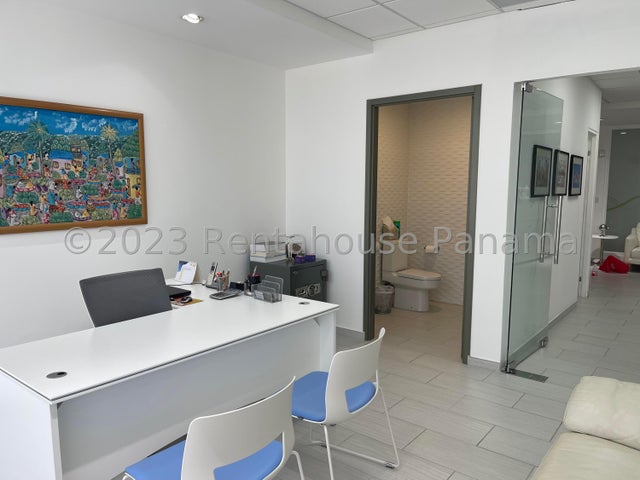 Spectacular Fully Furnished Office